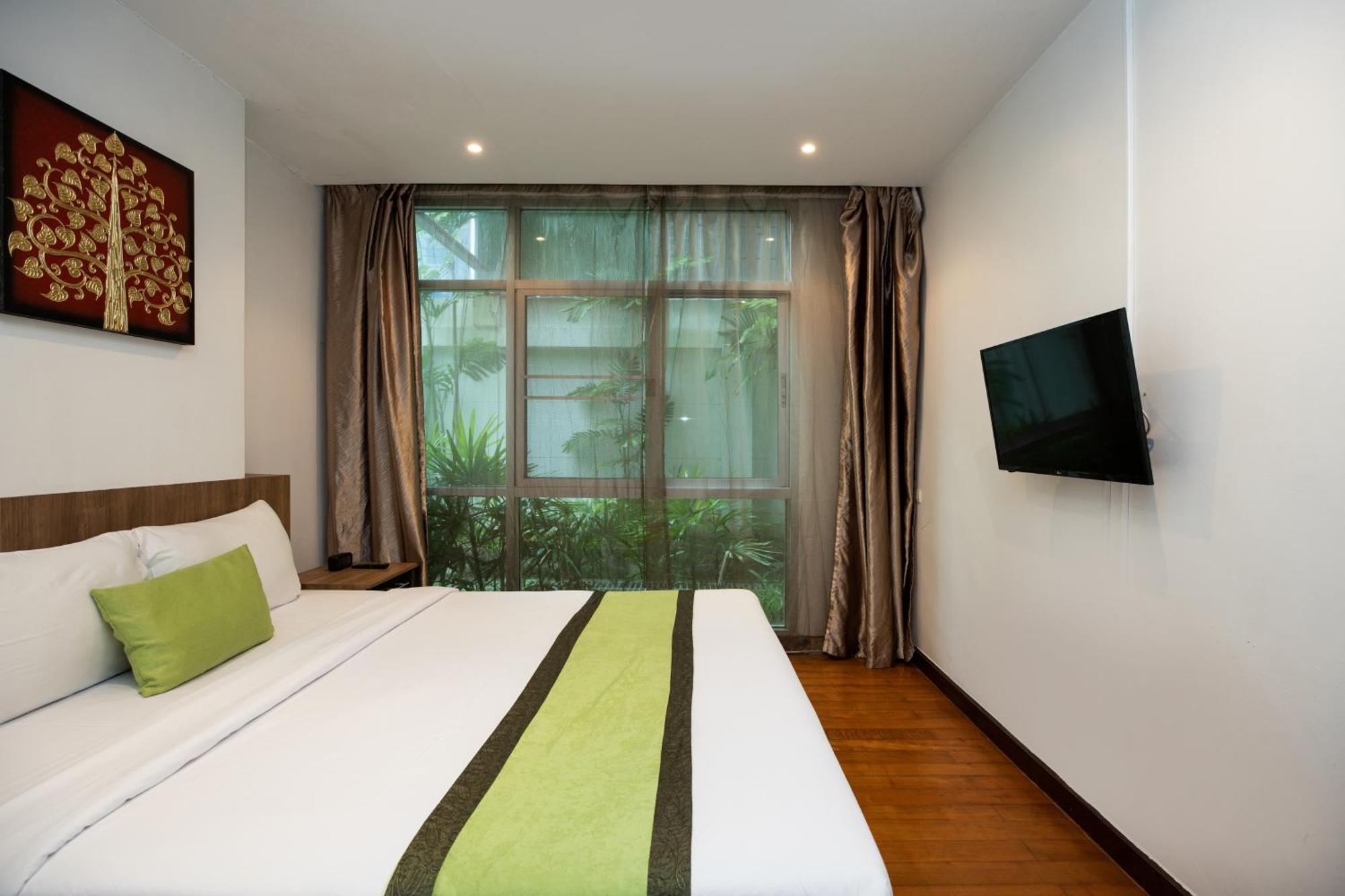 Icheck Inn Residences Patong Exteriör bild